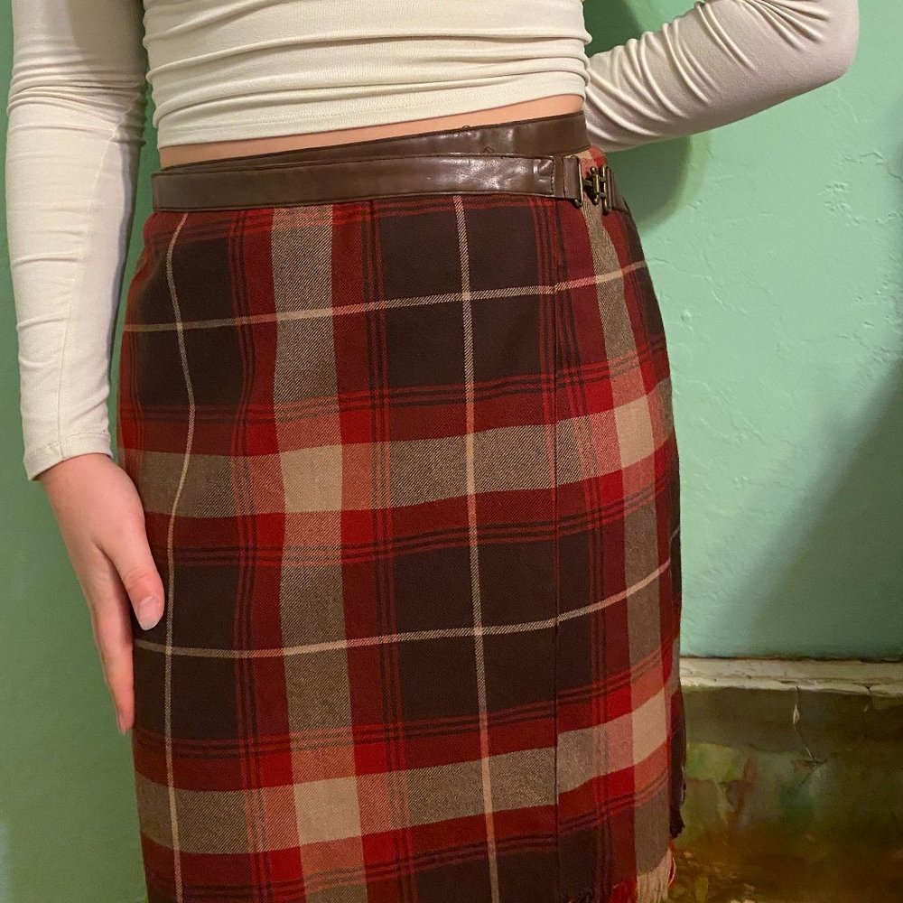 Plaid wool skirt by Jones New York!
